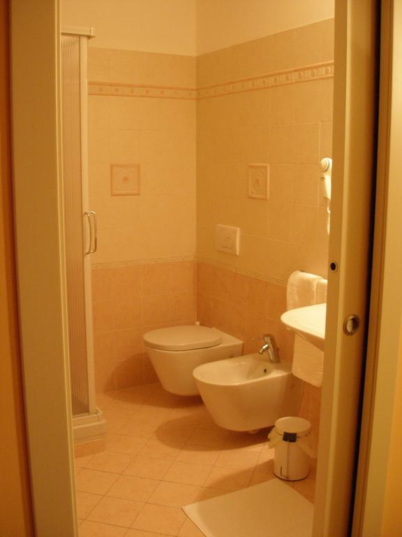 Hotel Caprice Avigliana Zewnętrze zdjęcie