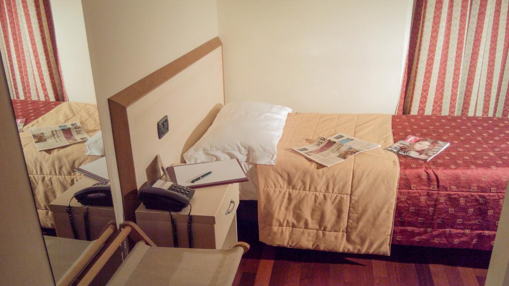 Hotel Caprice Avigliana Zewnętrze zdjęcie